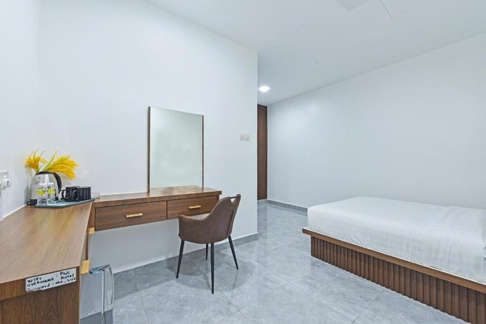 Padi Hotel Άλορ Σταρ Εξωτερικό φωτογραφία
